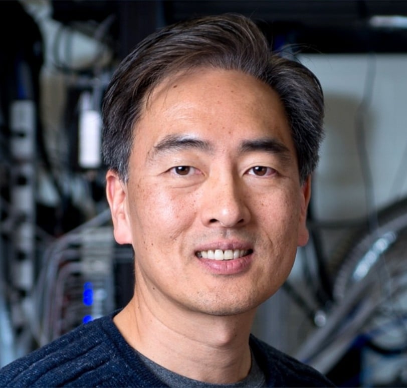Jungsang Kim